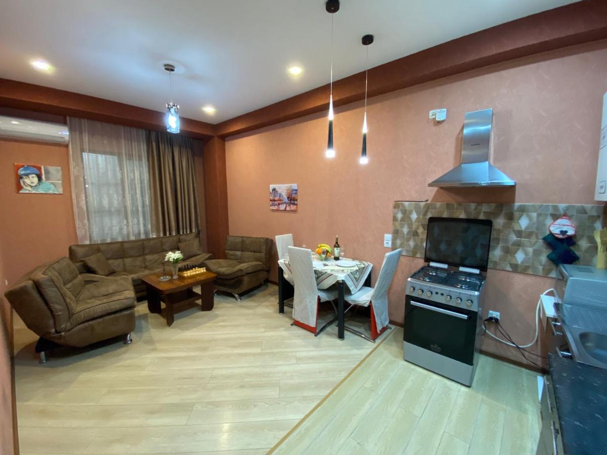 Metta Tbilisi Apartment Ngoại thất bức ảnh