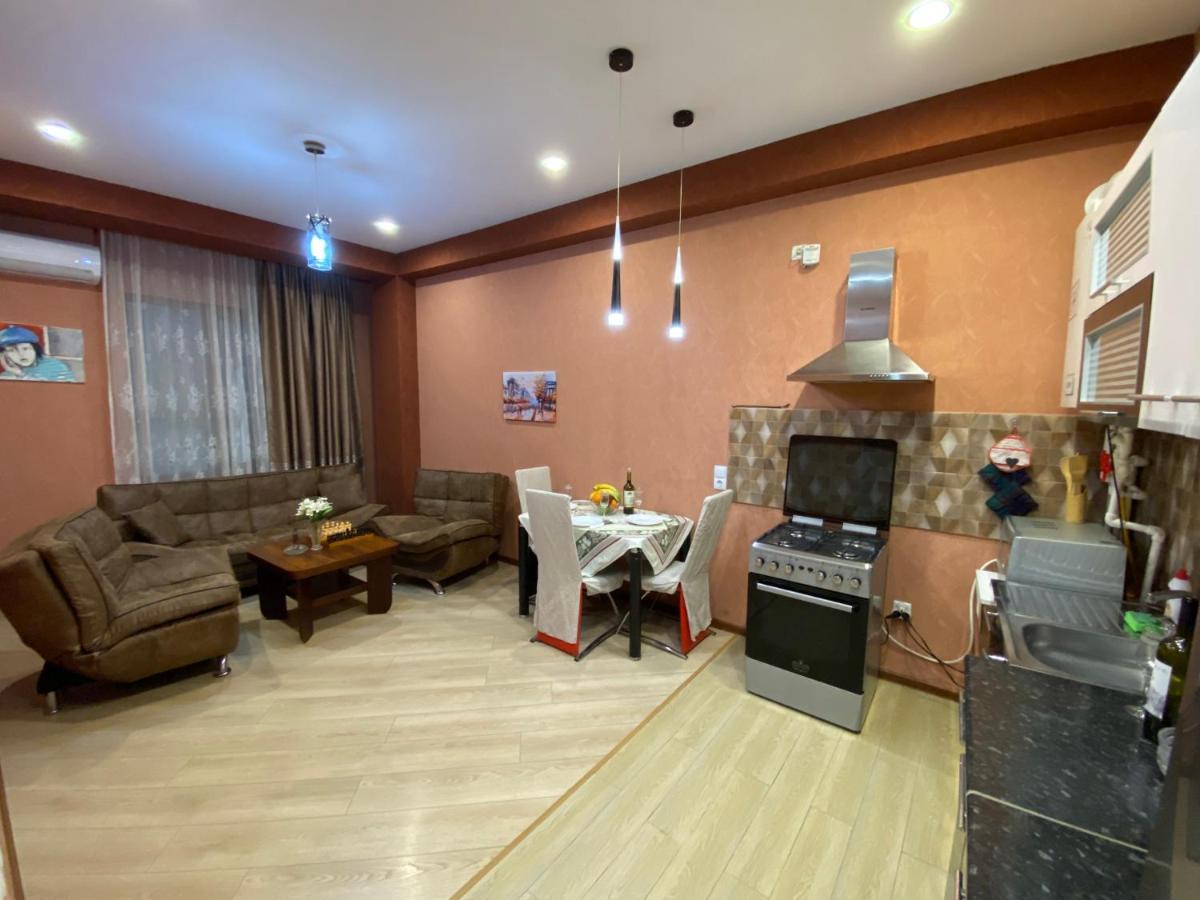 Metta Tbilisi Apartment Ngoại thất bức ảnh